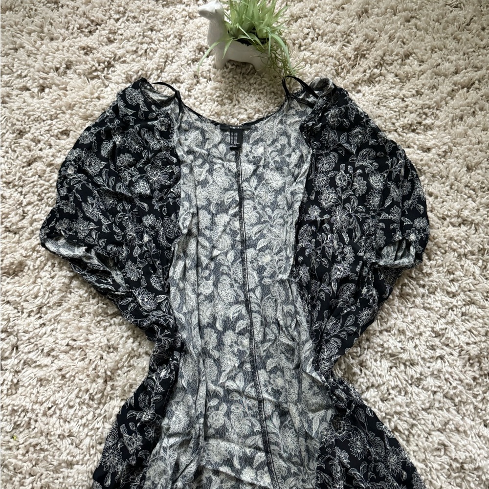 Forever 21 Bohemian hippie chick indie floral preppy oversize cute cardi…